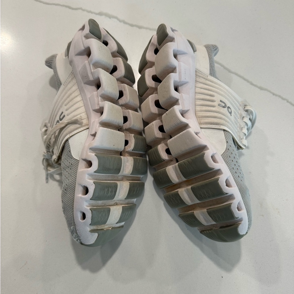 On Cloud Sneakers - image 4